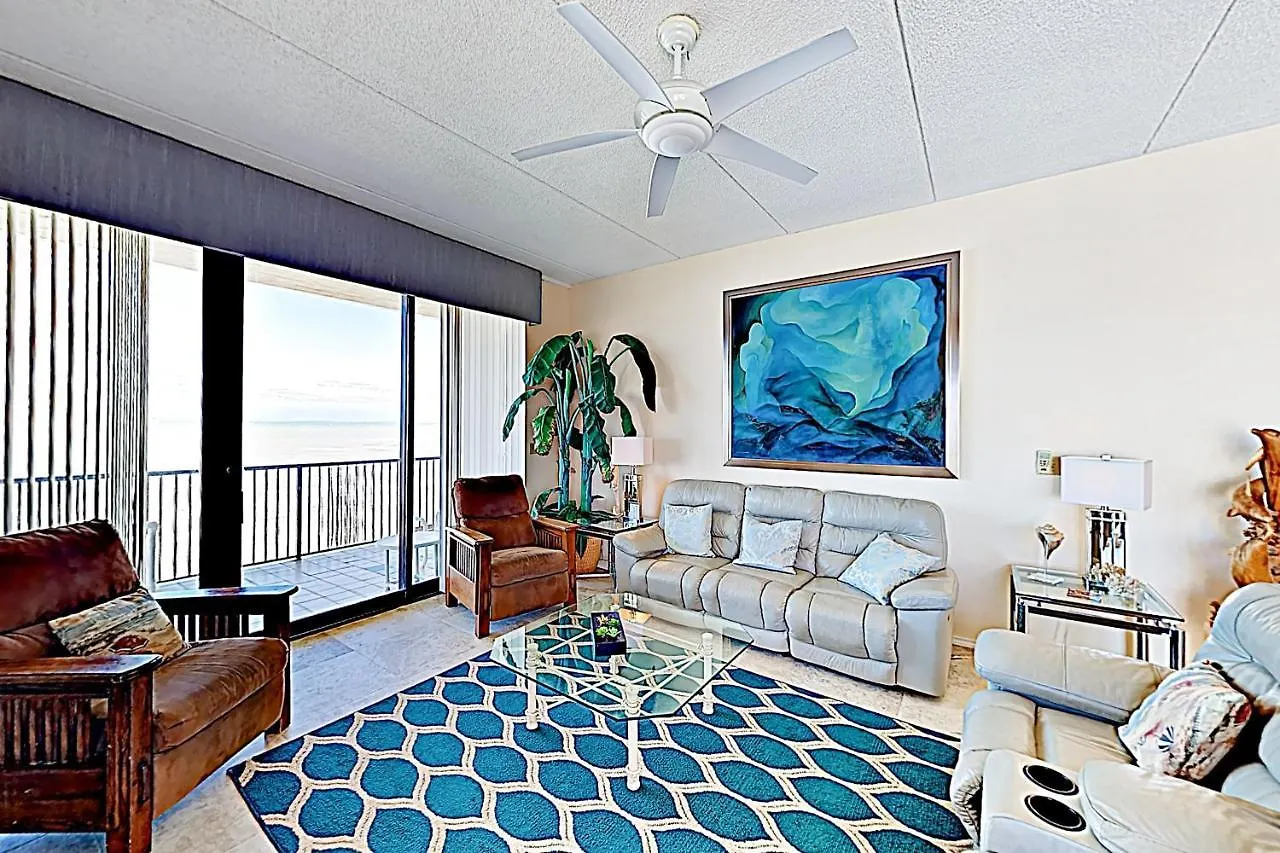 Holiday home Suntide Iii V *