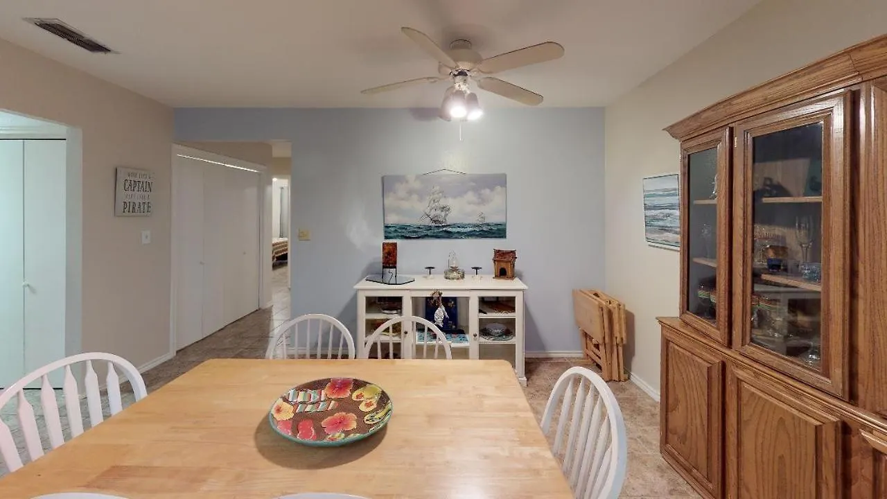 Coastal Townhouse