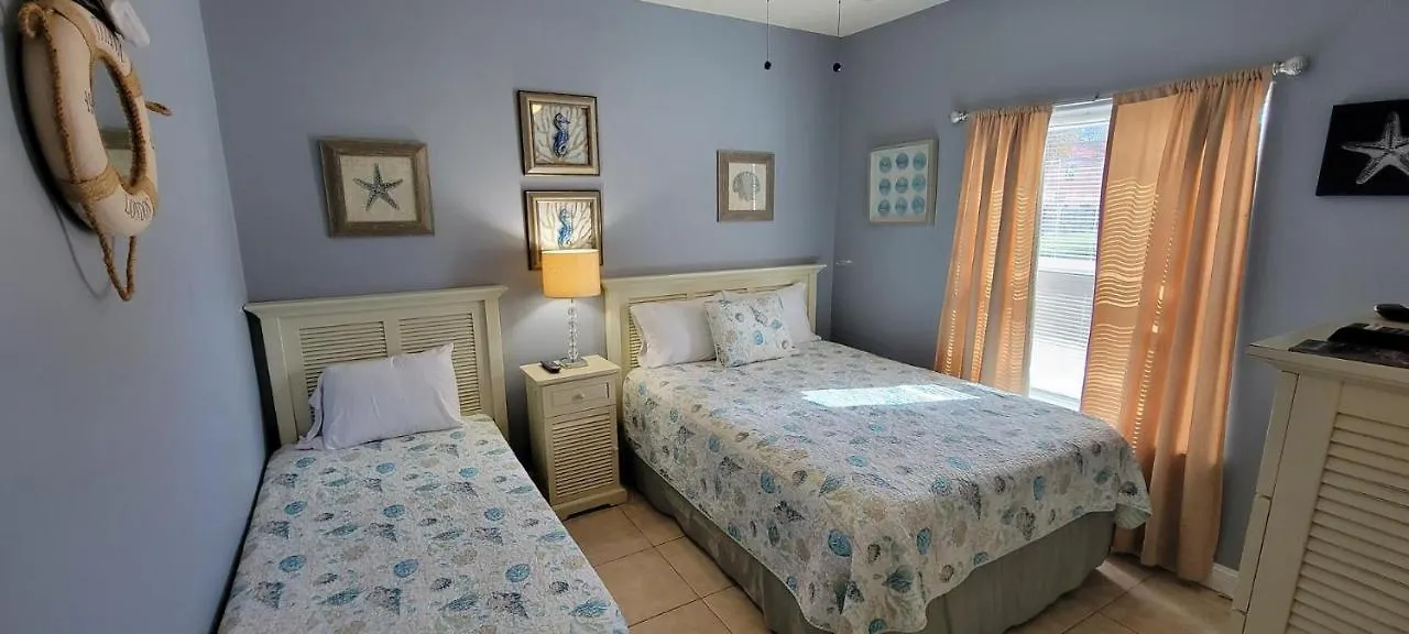 Swanky 2 Bedroom, Easy Walk To Mar Y Sol Ii # 1 Apartment *
