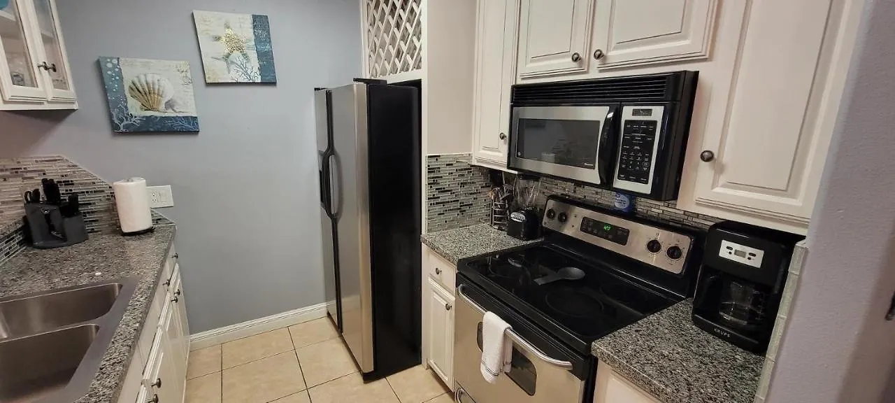 Swanky 2 Bedroom, Easy Walk To Mar Y Sol Ii # 1 *