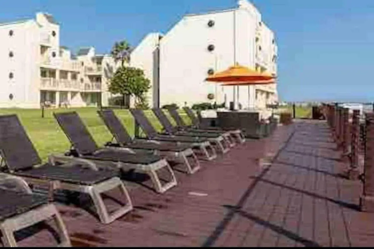 Bahia Mar Solare Tower 6th Floor Oceanview 3bd 3ba W Pools * South Padre Island