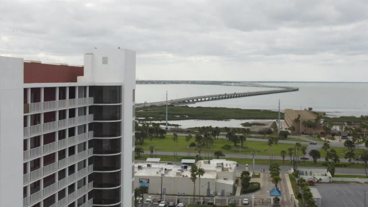 Beachfront With Heated Pool Saida Royale 9039 South Padre Island