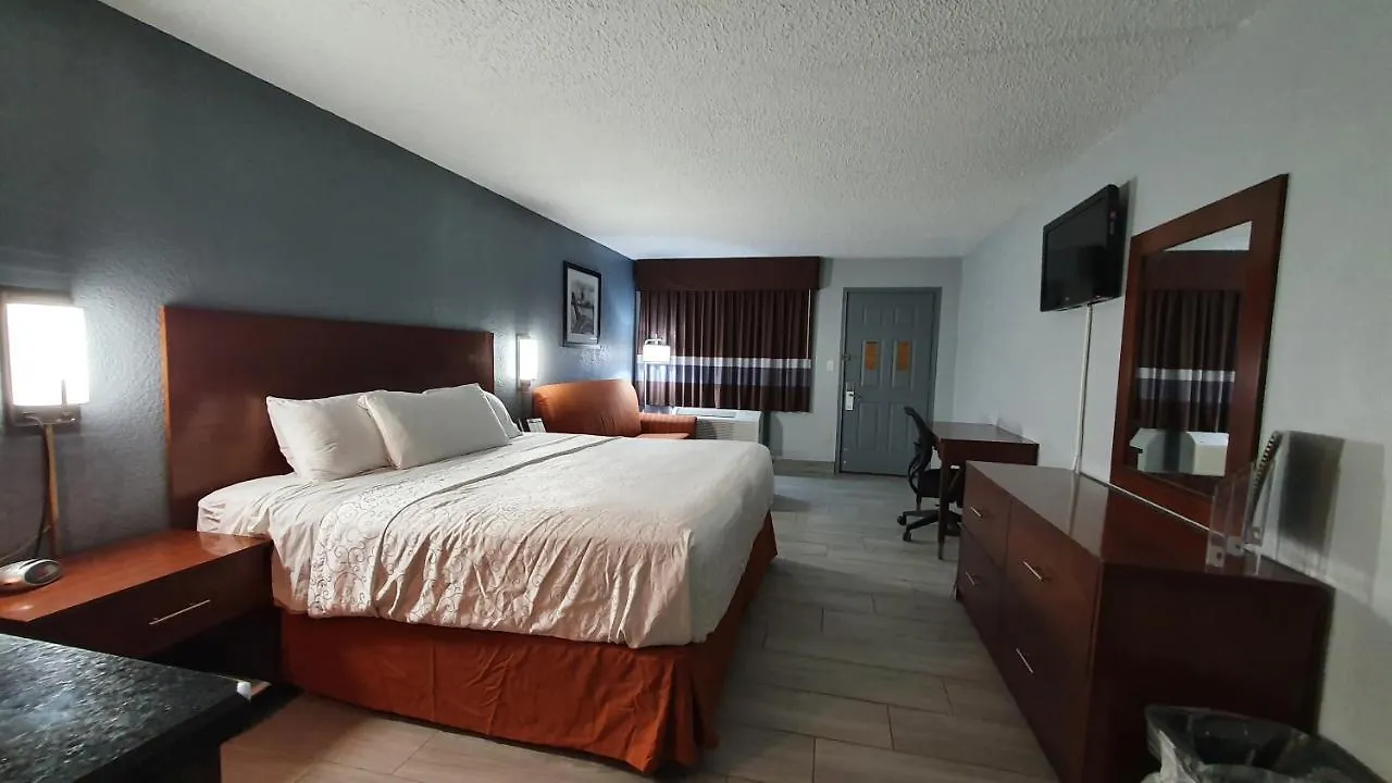 South Padre Island Inn 2*