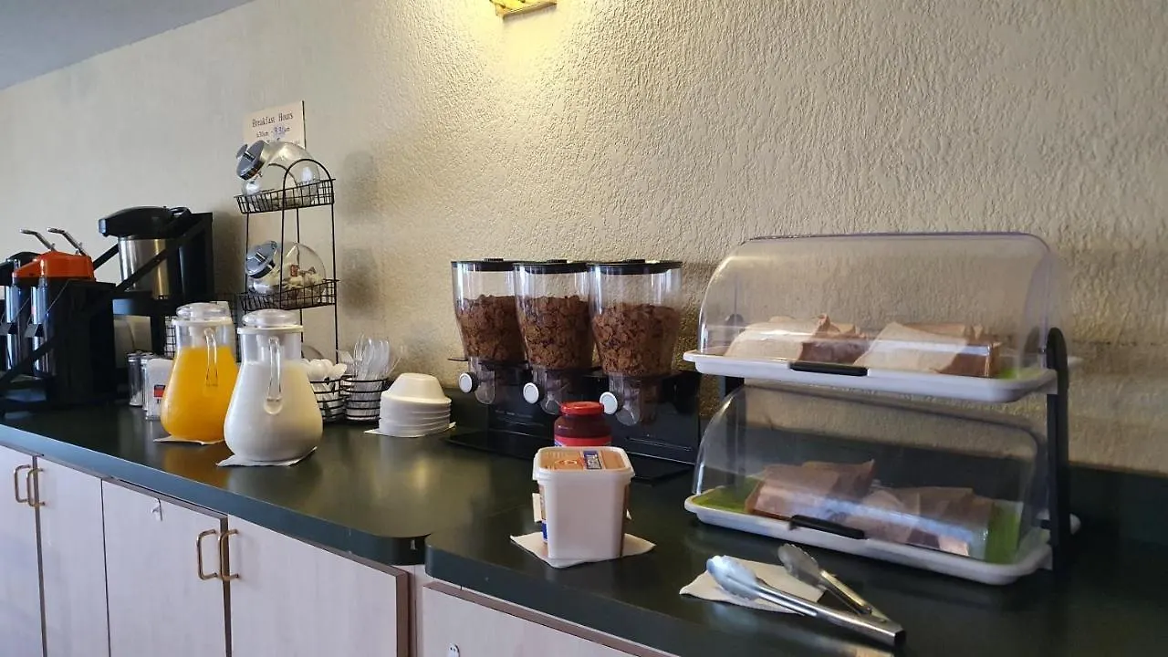 凯耐特汽车旅馆 - 南帕诸岛 2* 南帕诸岛