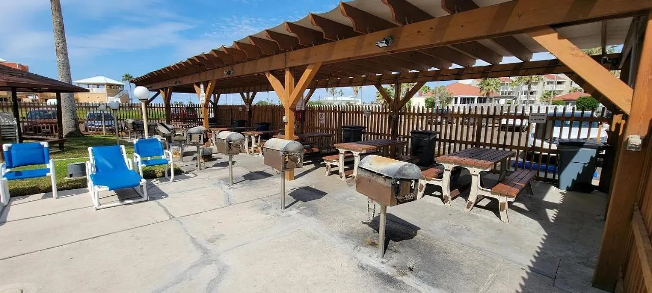 Apartment Private Access Pool & Hot Tub Bbq Pits Gulfview Ii #408 *