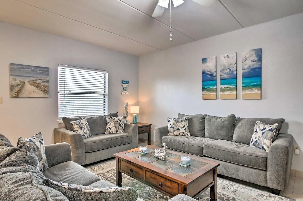 Apartment Sunny Pool-view On South Padre Island! *