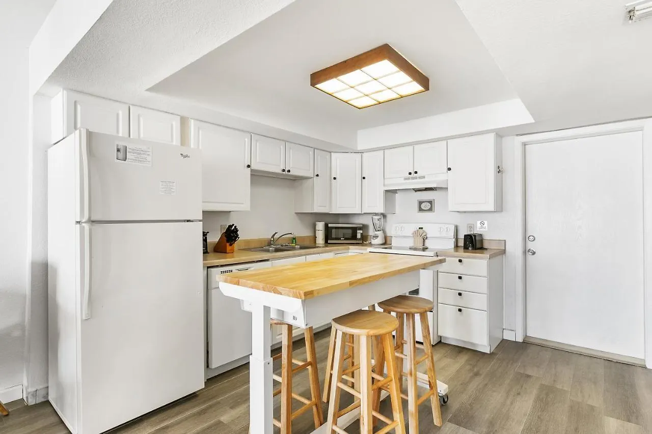 Vibrant Modern With Large Balcony And Stunning Ocean Views * South Padre Island