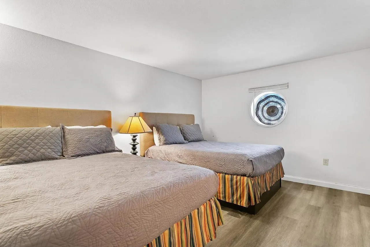 Apartment Vibrant Modern With Large Balcony And Stunning Ocean Views South Padre Island