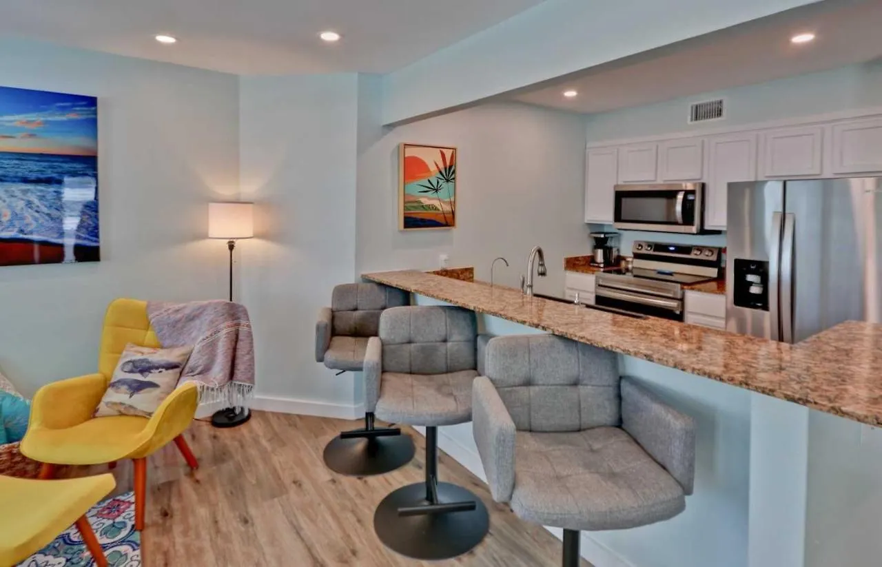 Gulfpoint 3209 Apartment
