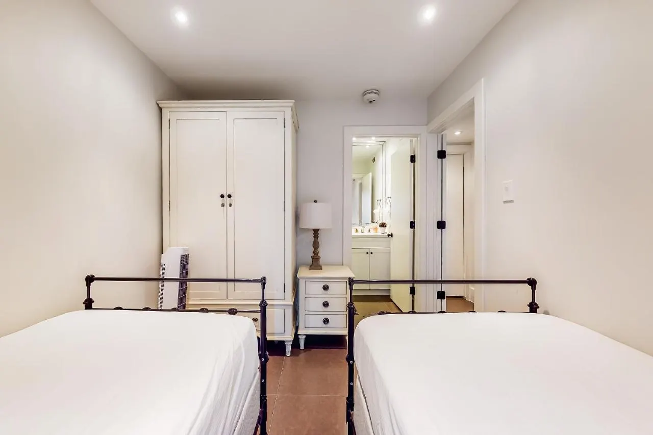 Solare Tower & South Serenity Apartment