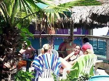 Hotel Wanna Wanna