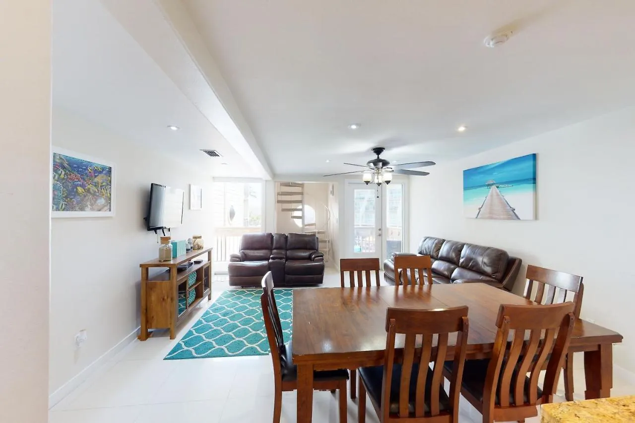Solare Garden 877