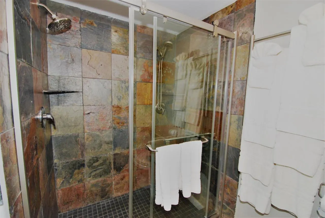 Aquarius Unit 207 Apartment *