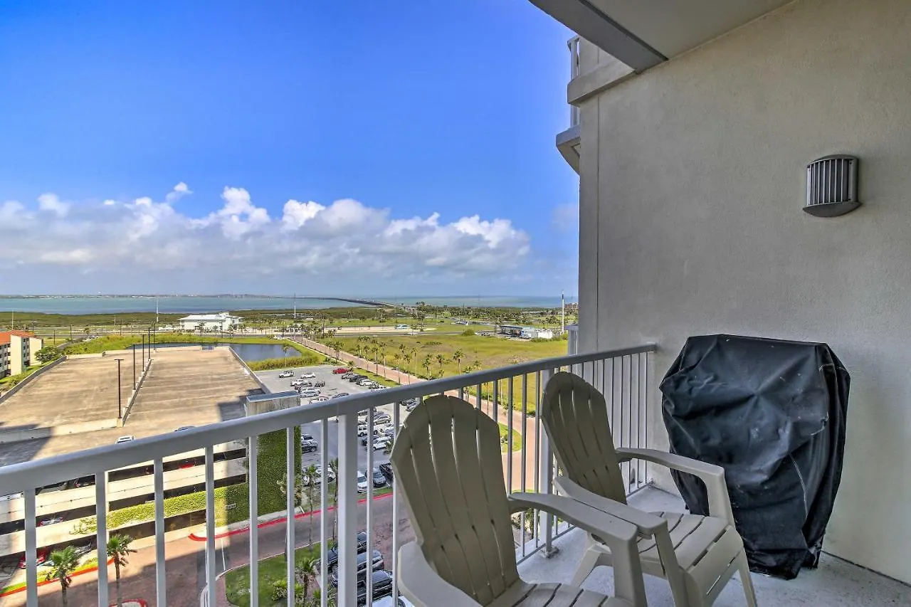 Retreat With Access! Apartment *