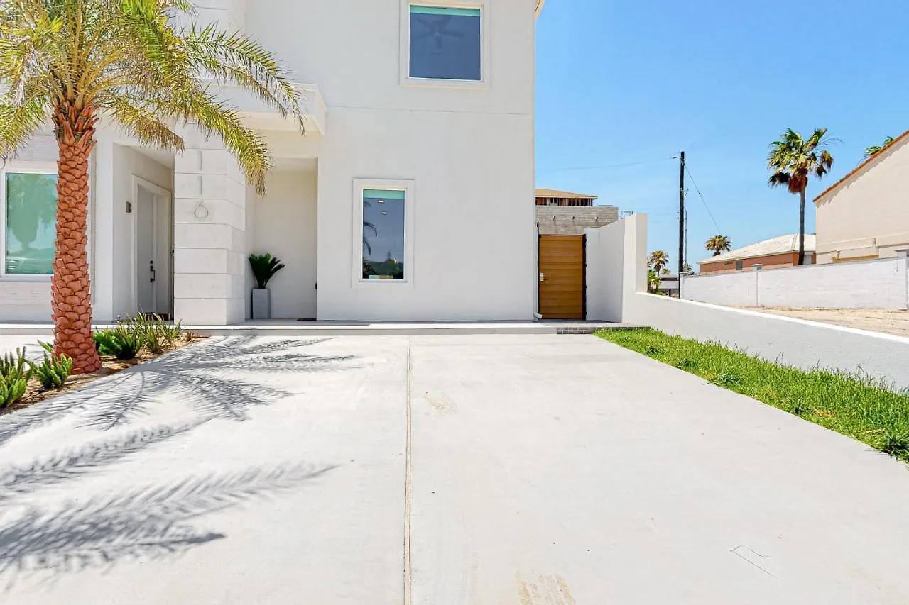 Holiday home Dolphin Paradise Unit A *