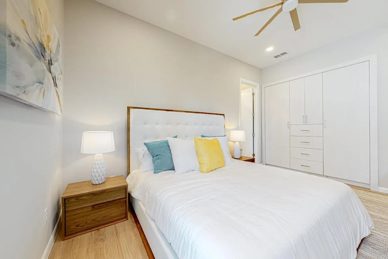 Dolphin Paradise Unit A * South Padre Island