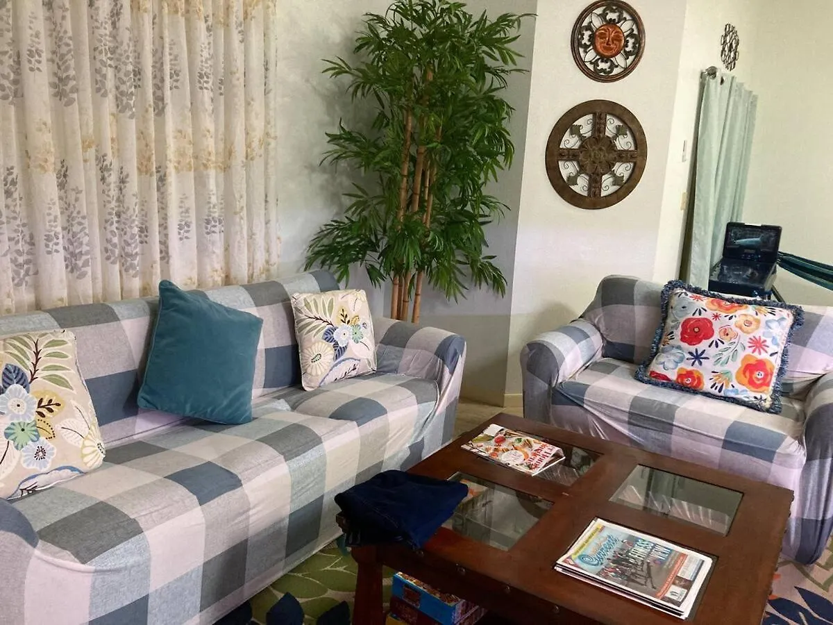 Cozy & Spacious 10min Walk To Guest house