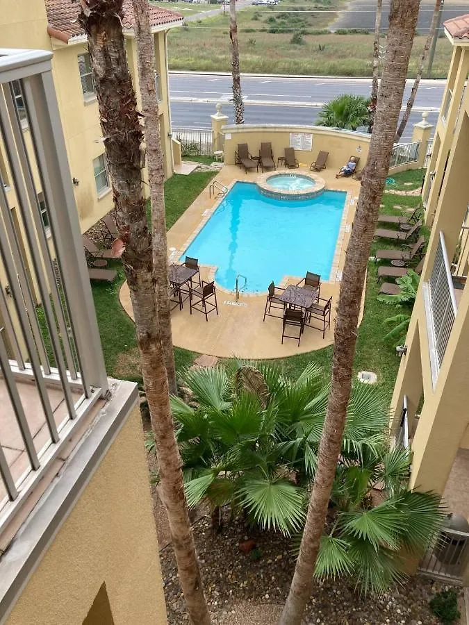 Guest house Cozy & Spacious 10min Walk To