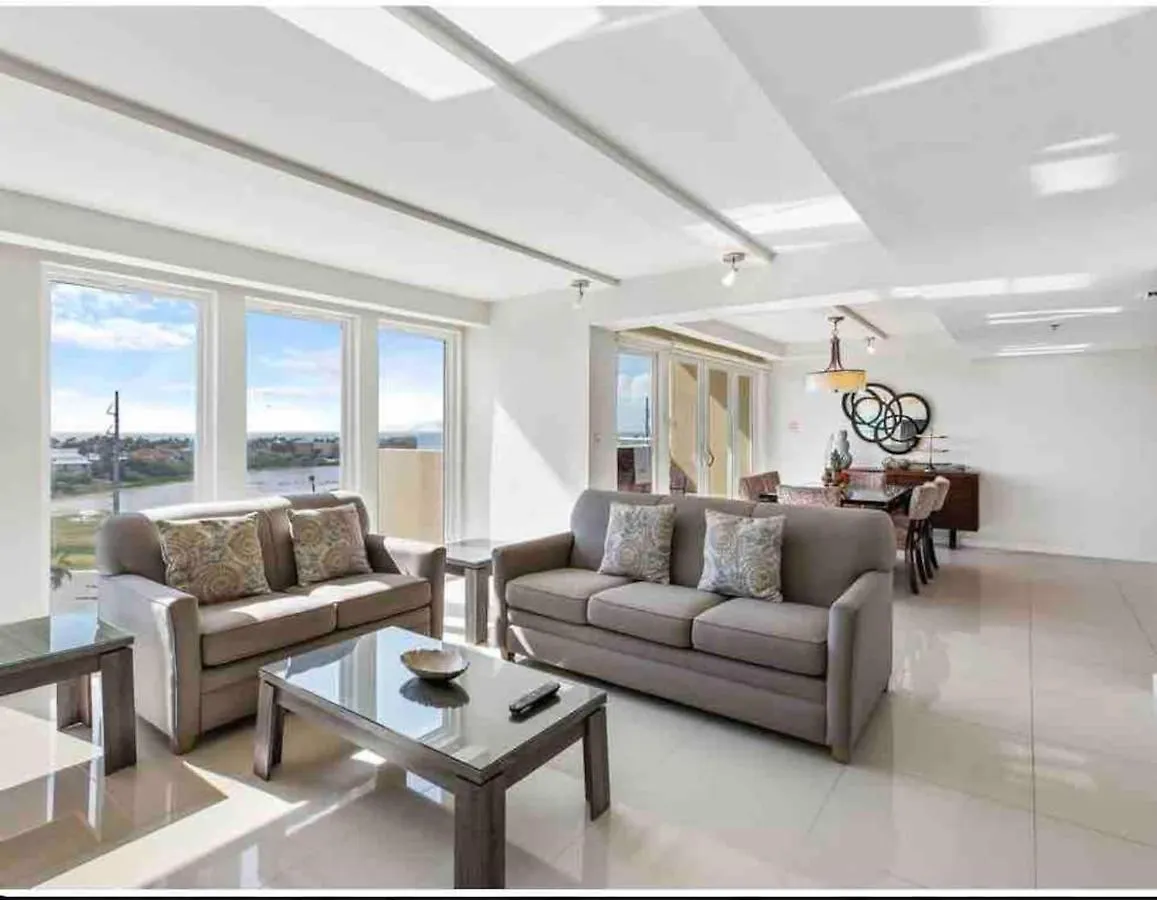 Bahia Mar Solare Tower 6th Floor Bayview 2bd 2ba With Pools South Padre Island