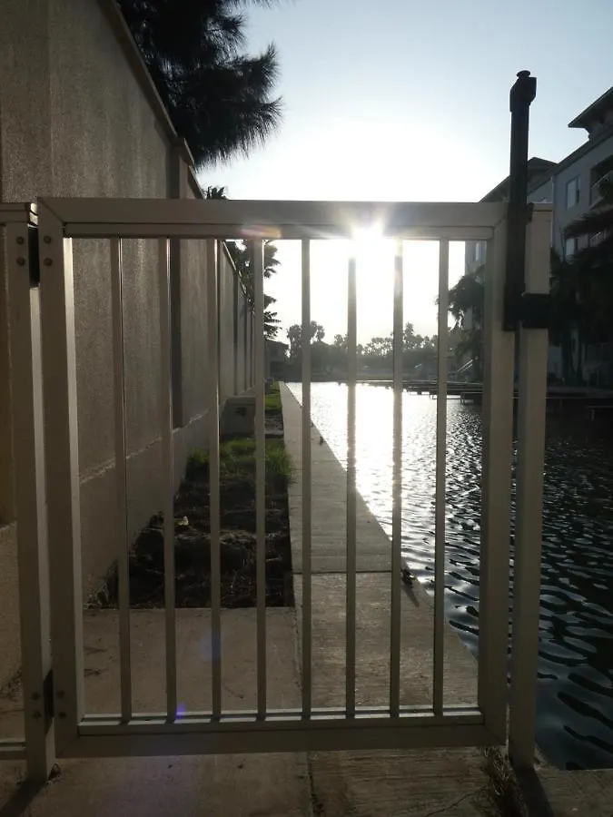 Aparthotel Fishermans Landing On The Bay- Marinas South Padre Island