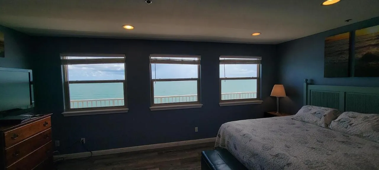 Inverness Penthouse *