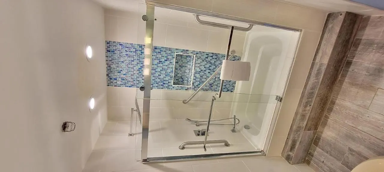 Inverness Penthouse