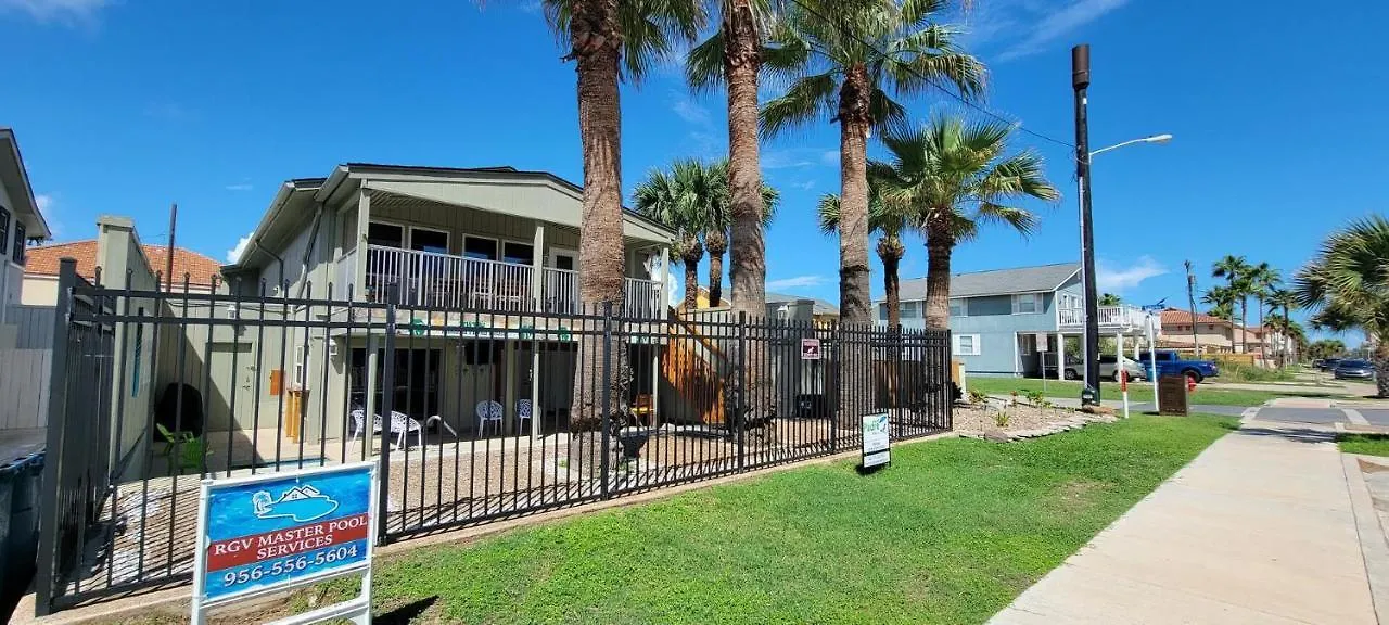 Bahama Mama House