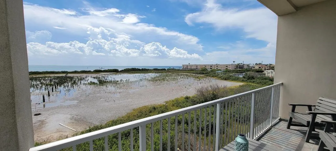 Tortuga Bay