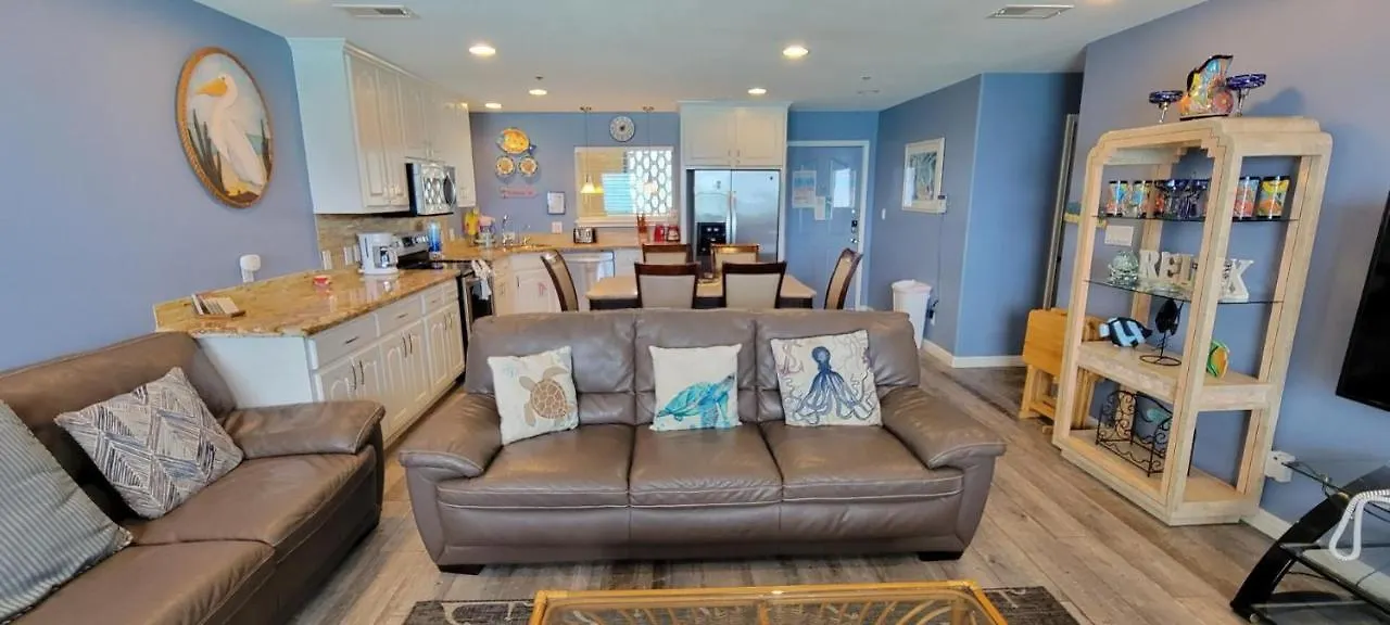 Inverness Penthouse *