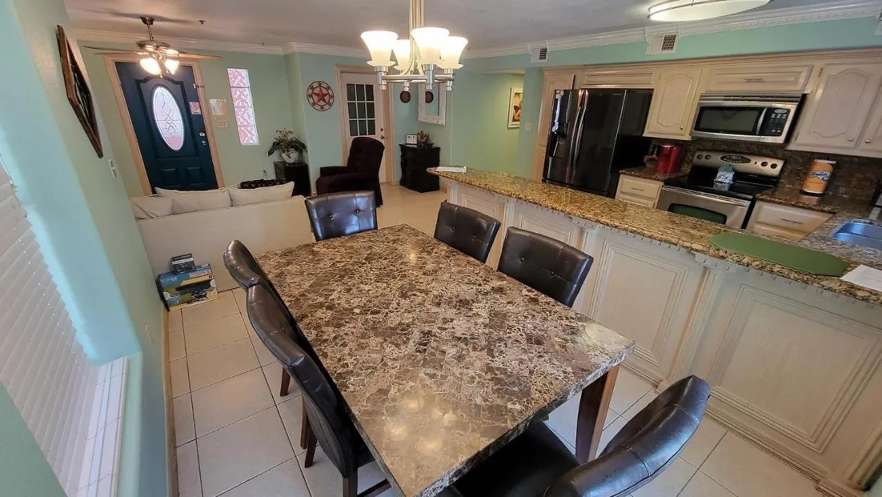 Apartment Large 3 Bedroom With Big Pool - Campeche Triplex Unit A