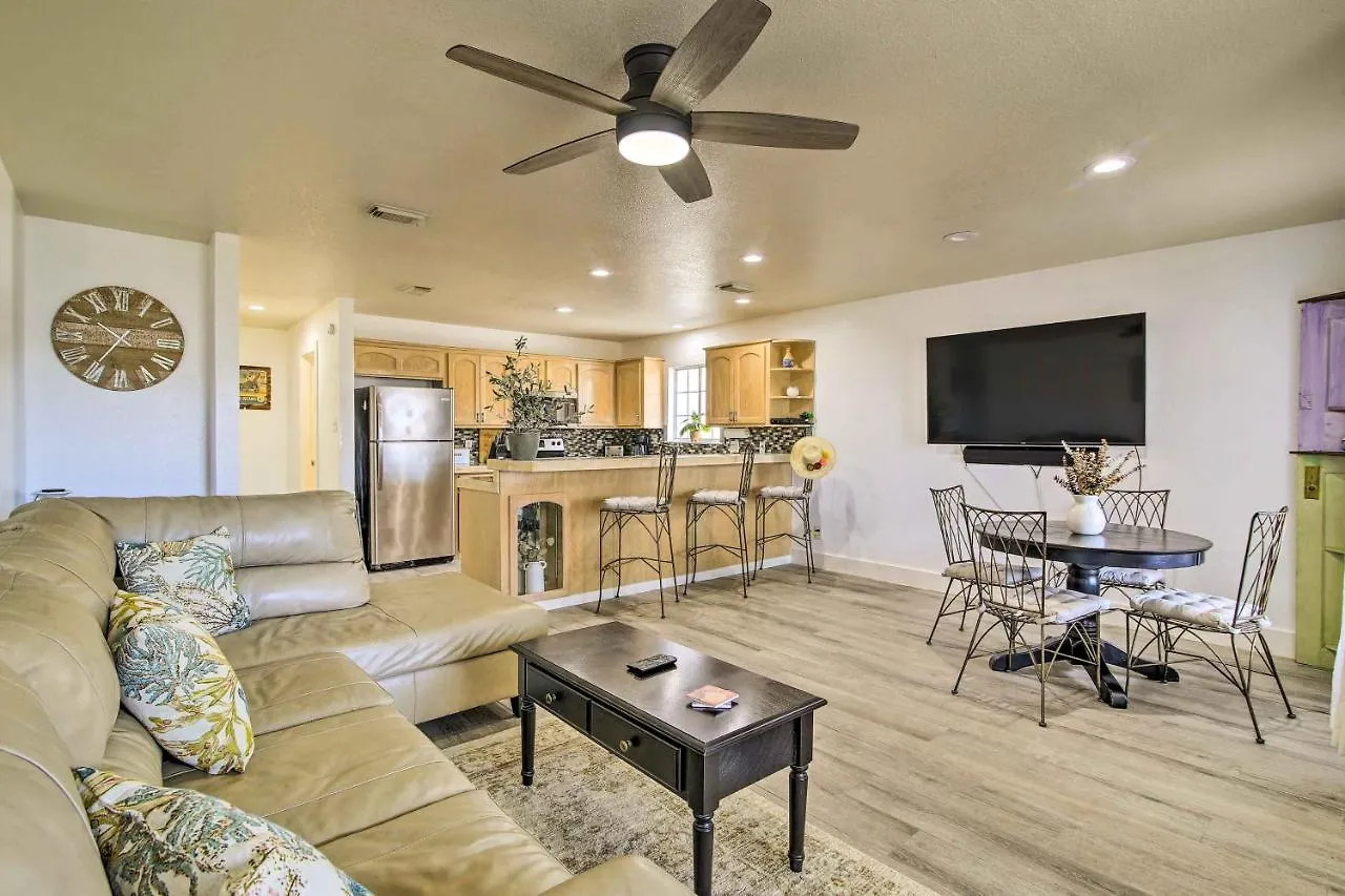 Apartment Getaway - Newly Renovated! South Padre Island