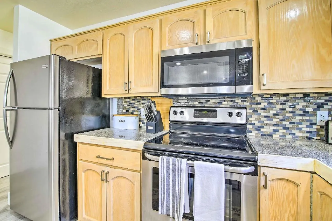 Getaway - Newly Renovated! South Padre Island