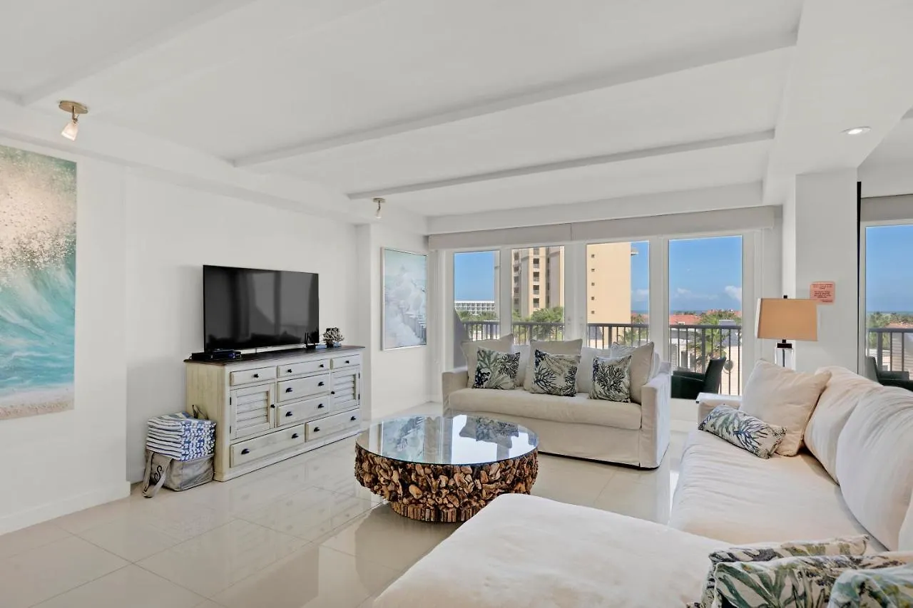 Perfect Oceanview Condo! Enjoy Beachdeck, Shared Pools And Jacuzzi Apartment *