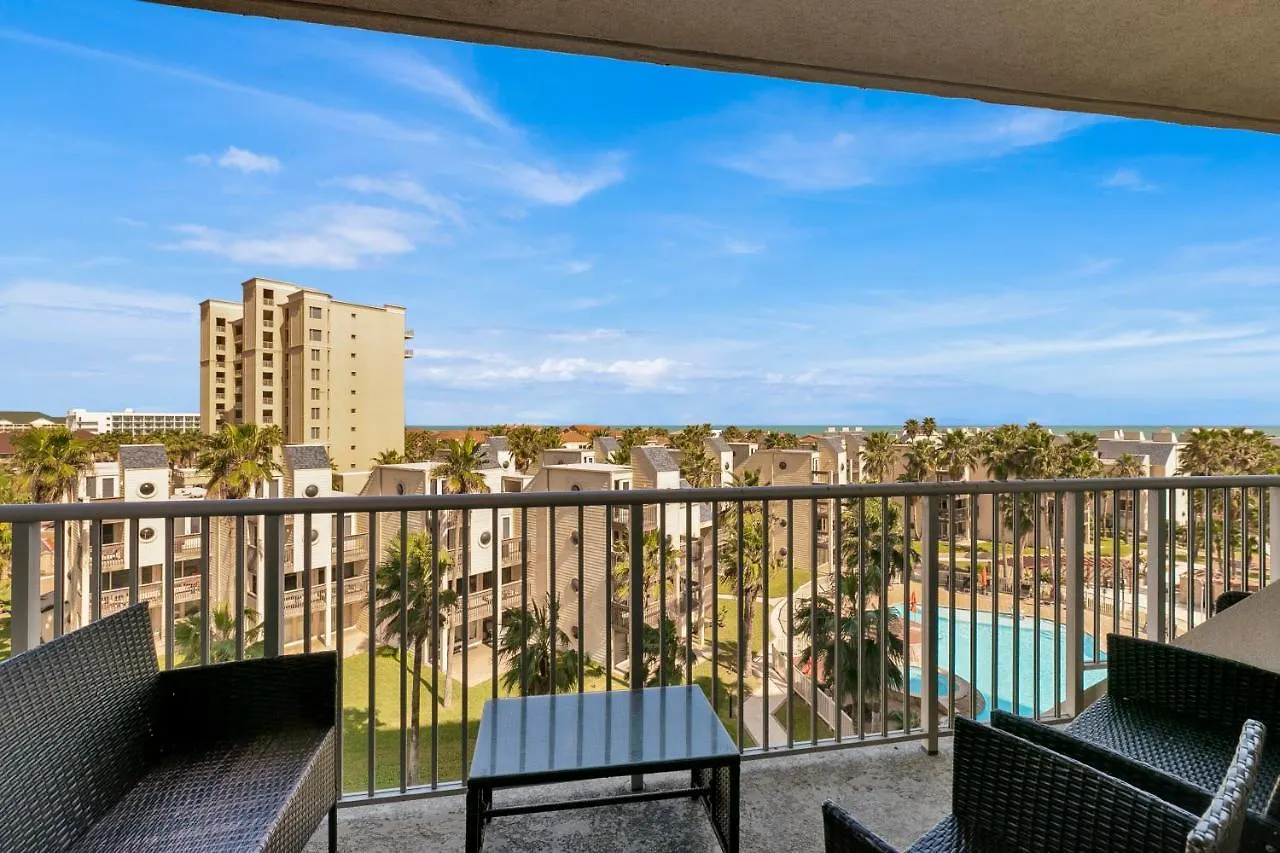 Perfect Oceanview Condo! Enjoy Beachdeck, Shared Pools And Jacuzzi South Padre Island