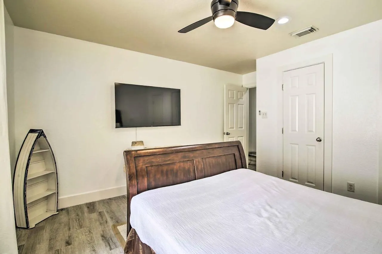 Getaway - Newly Renovated! Apartment *
