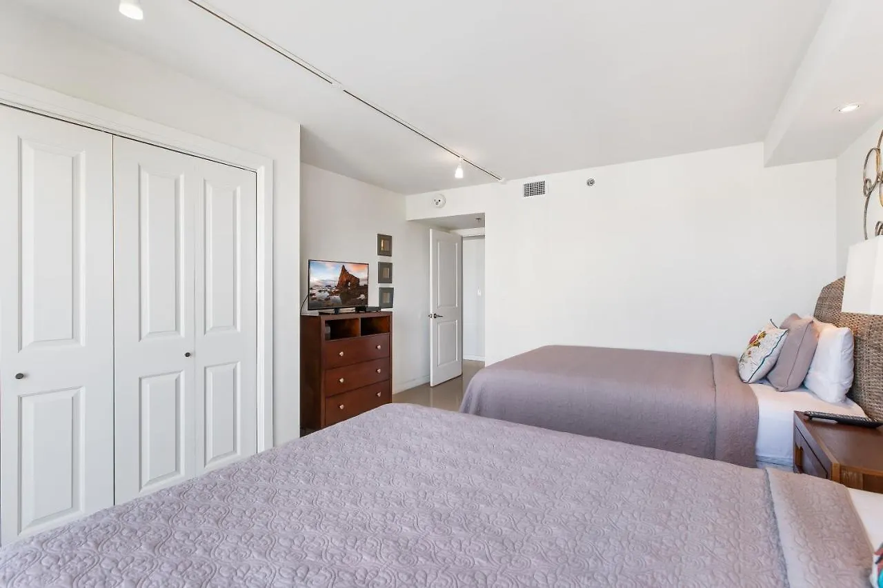 Apartment Perfect Oceanview Condo! Enjoy Beachdeck, Shared Pools And Jacuzzi *
