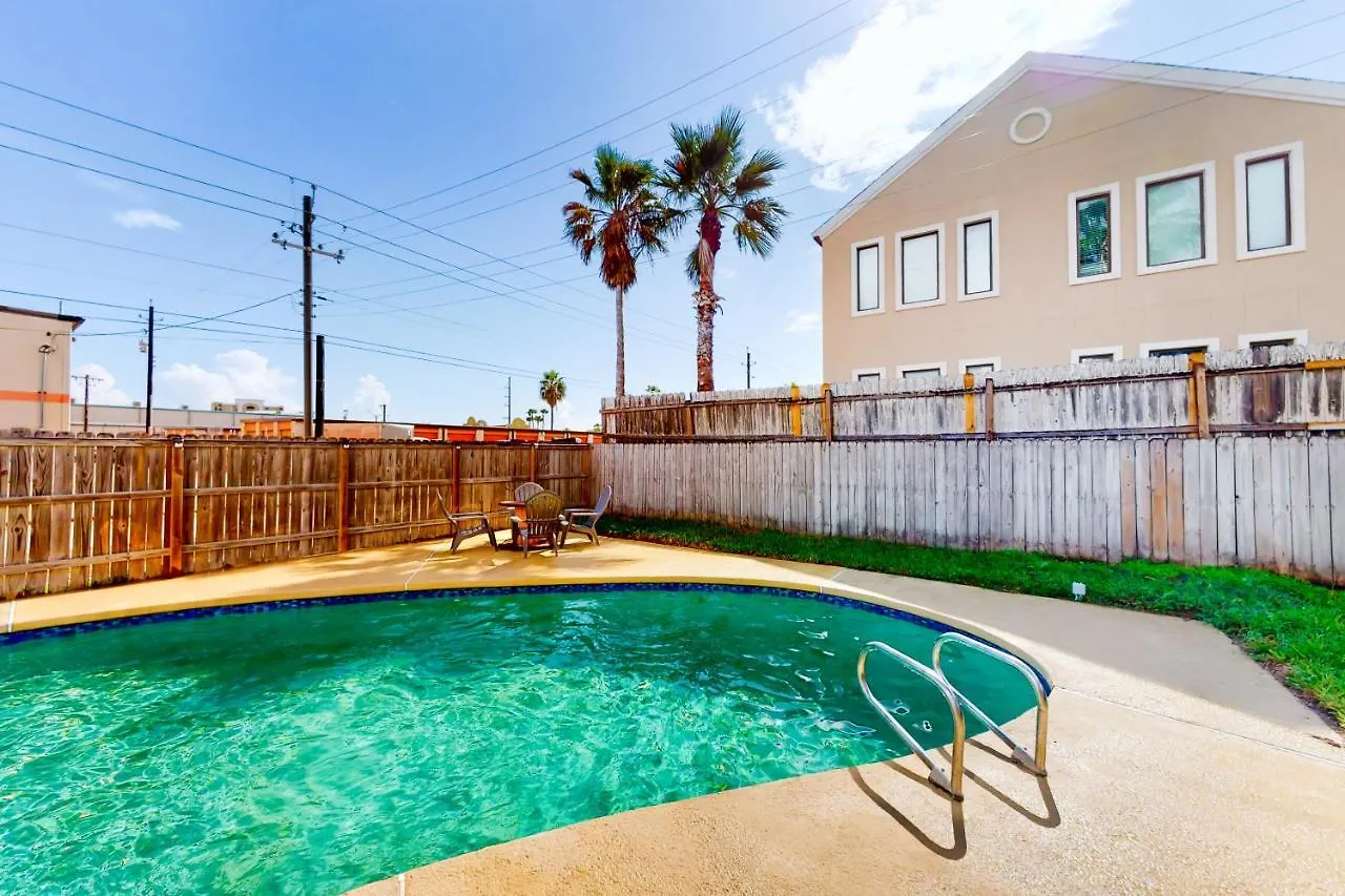 Holiday home Serenity At Saturn Lane *