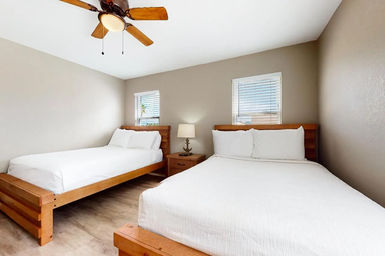 Holiday home Serenity At Saturn Lane *