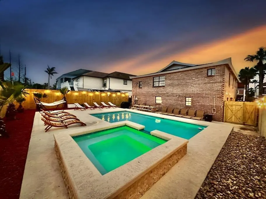Zula Del Mar: Beachfront With Pool For Large Groups Holiday home South Padre Island