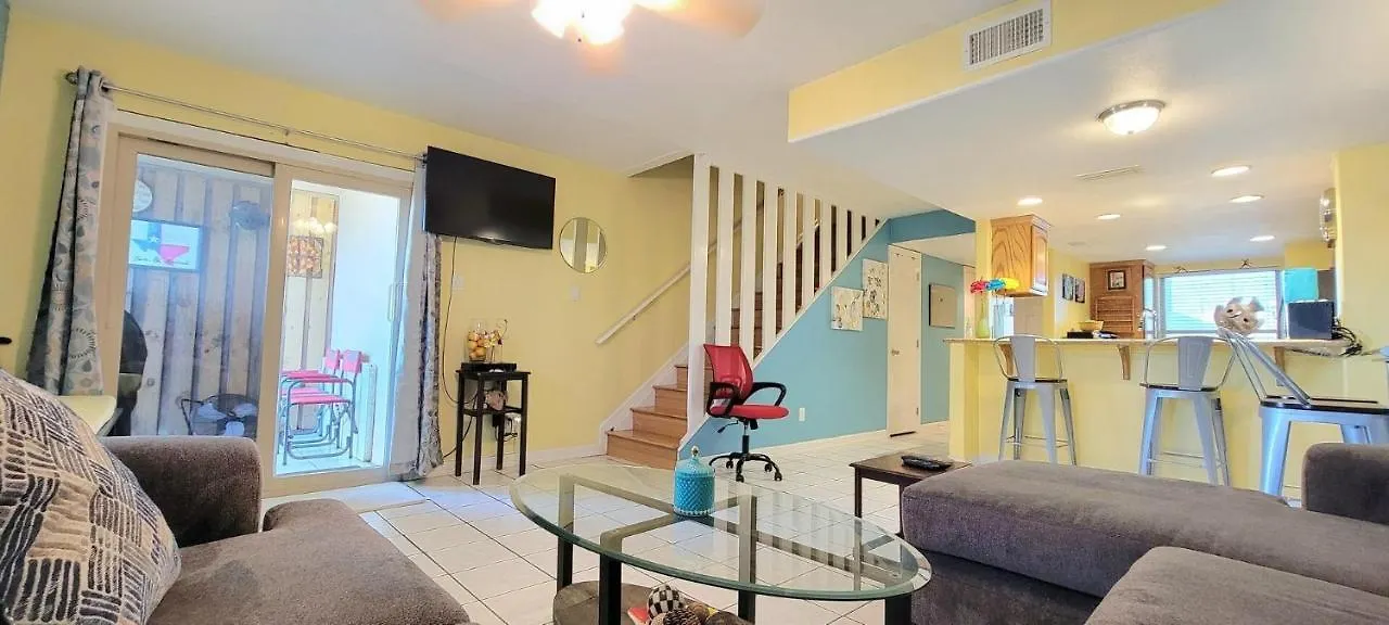 Apartment Habitat #23 *