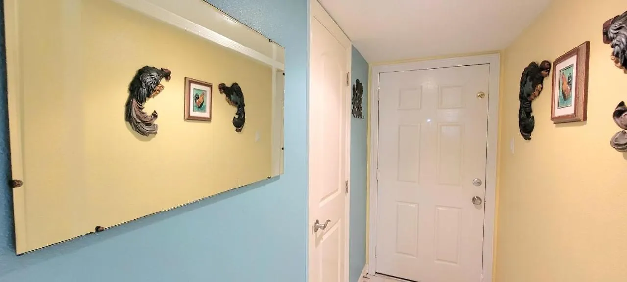 Apartment Habitat #23 *