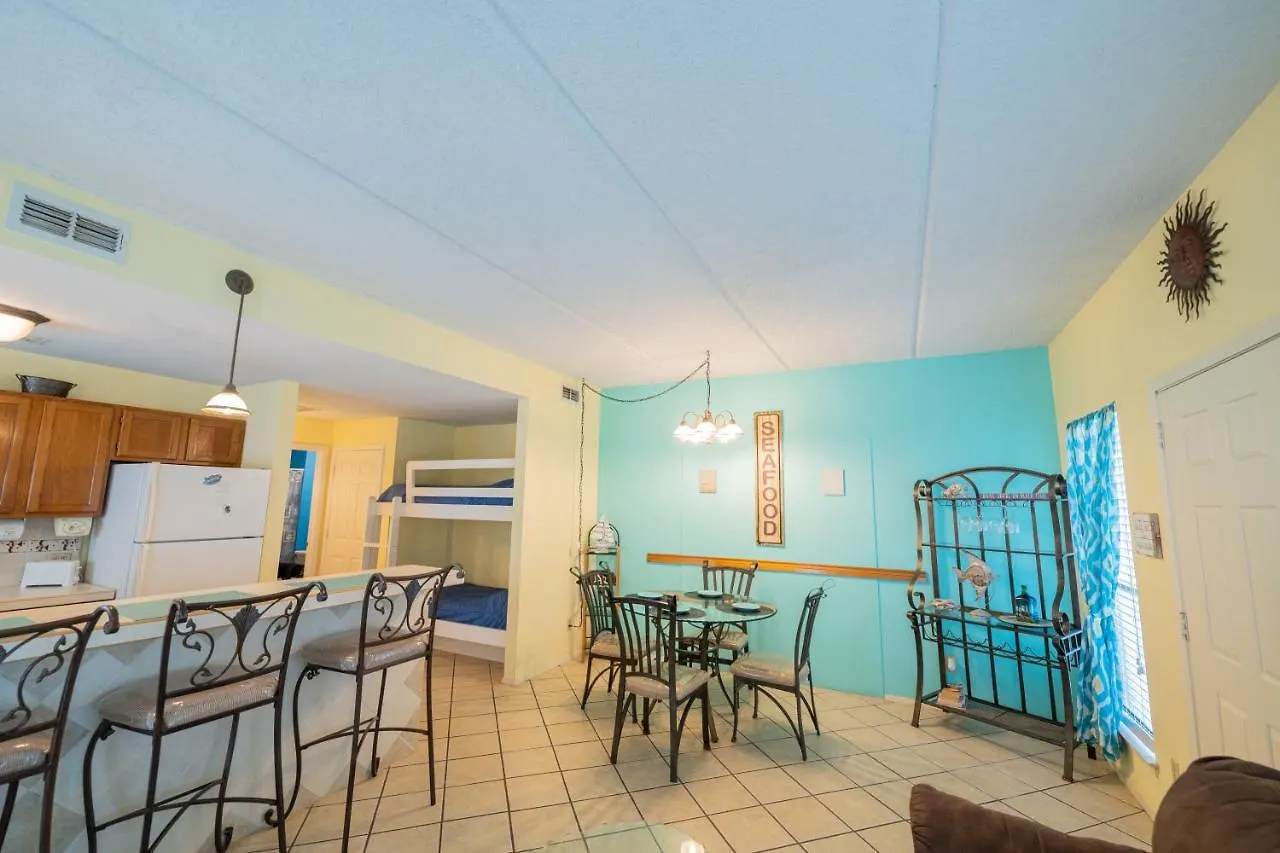 Beachfront Condo: Award-winning Coastal Retreat Aparthotel South Padre Island