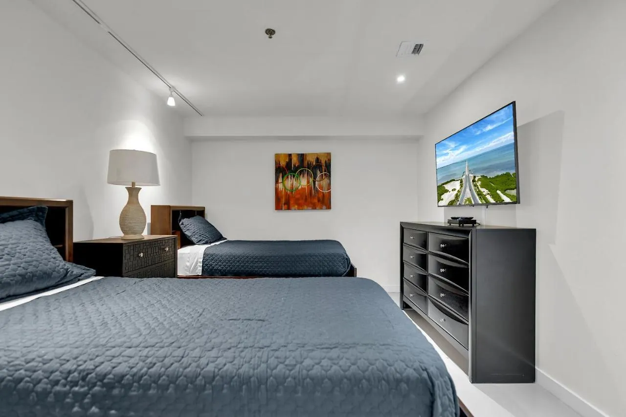 Perfect Condo, For Everyone! Beachfront * סאות' פאדרה איילנד