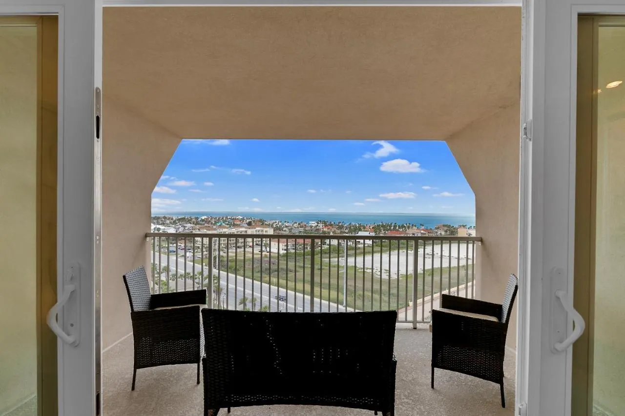 Panoramic Island View! New 1 Bedroom Spacious In Beachfront Apartment *