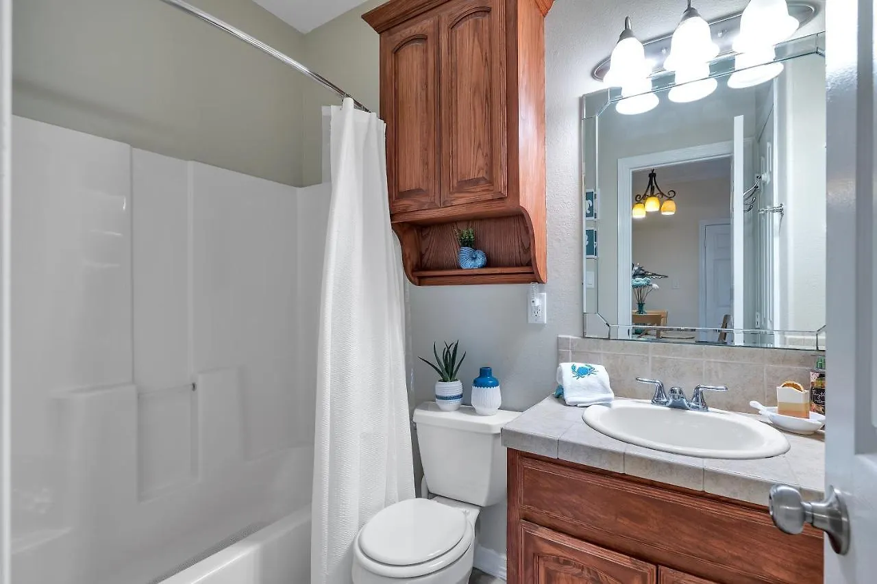 129 E Cora Lee Dr, #203 Apartment *