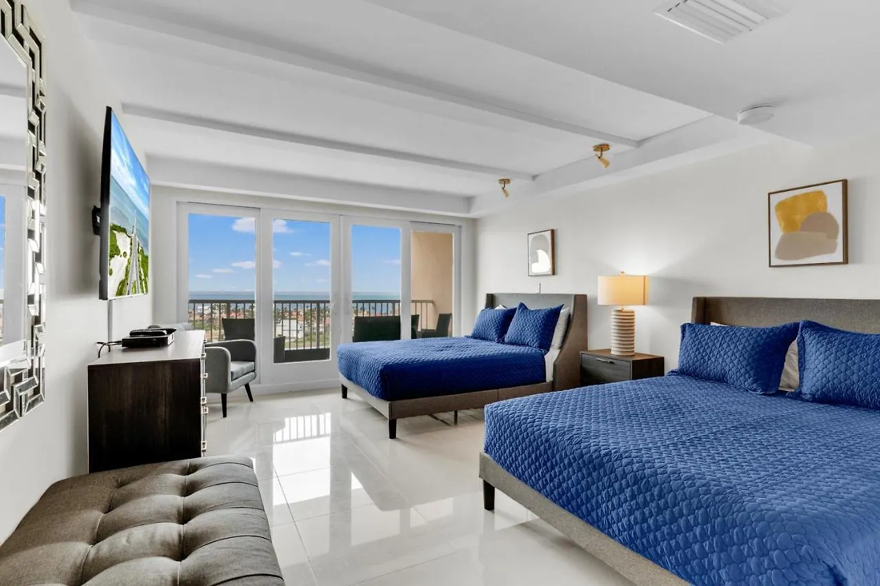 Panoramic Island View! New 1 Bedroom Spacious In Beachfront