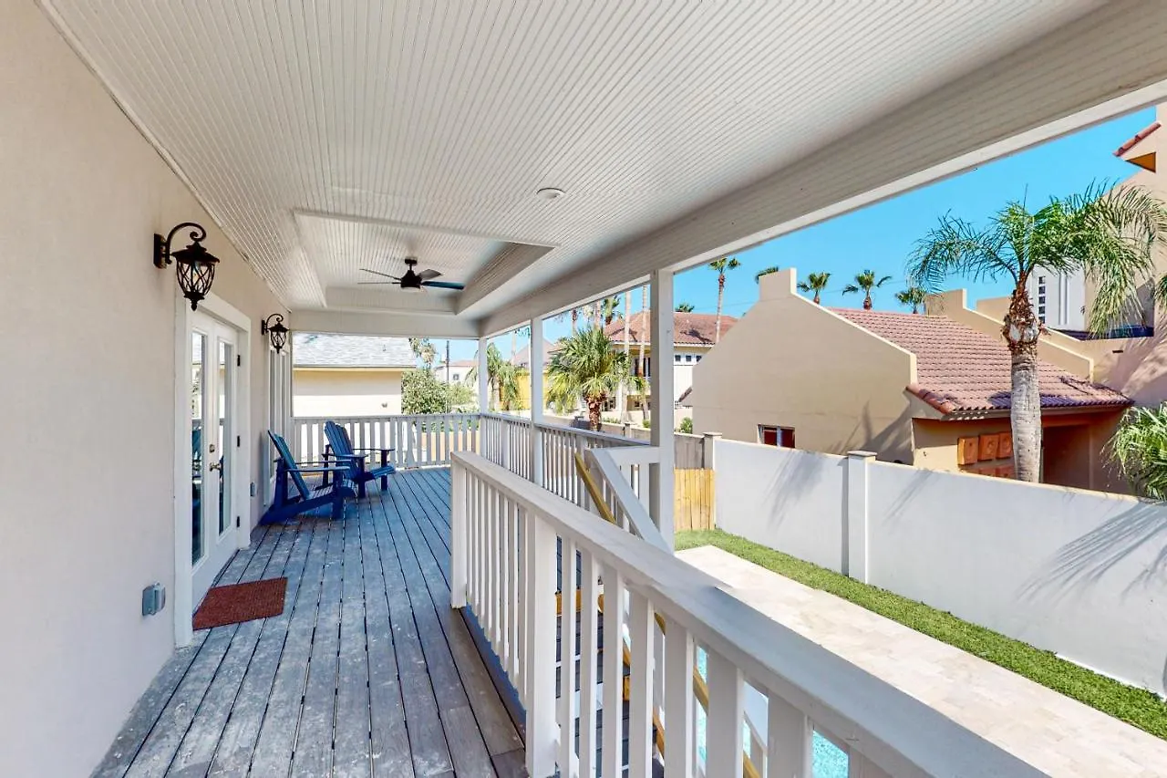 Carolyn's Seashell Retreat