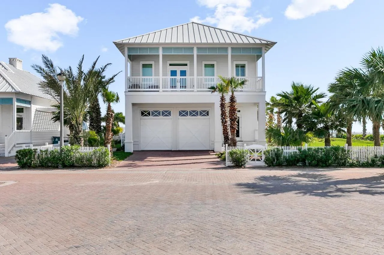 Holiday home Kite One - Private Bayside With Pool And Hot Tub *