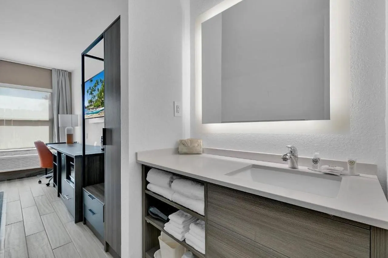 Comfort Inn 2*