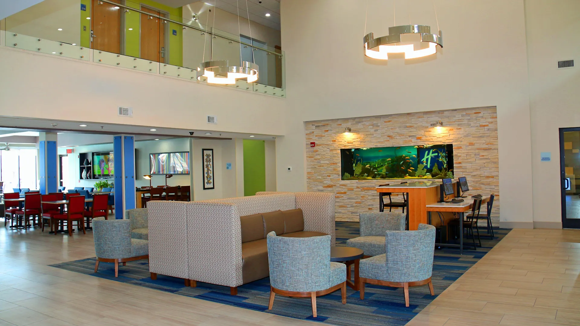 Express And By Ihg אתר נופש 3*